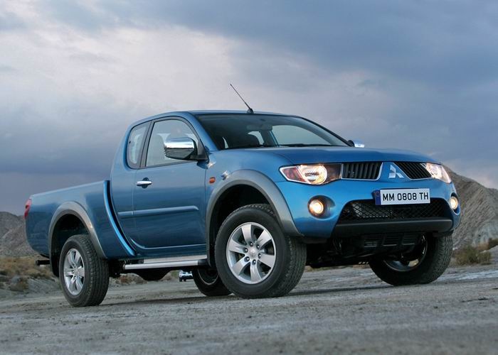 mitsubishi_l200_0.jpg